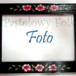 DOM- RAMKA na zdjęcia 01-drewniana czarna 10x15 folkowe kwiaty różowe i zielone listki-01